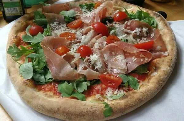 Gdzie zjeść w Chorzowie? Najlepsze miejsca, które musisz poznać